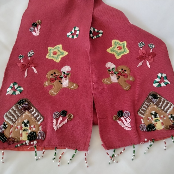 Vintage Madison & Max Christmas Red Knit Scarf Beaded & Sequenced - Picture 1 of 16
